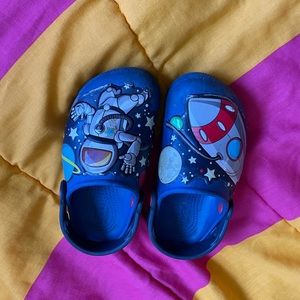 Space crocs